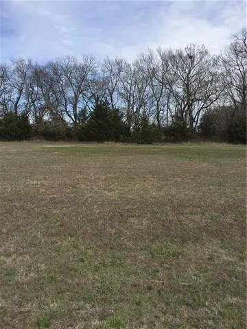 $7,500 | 93 Southwest Skyline Circle, Mound City, KS 66056