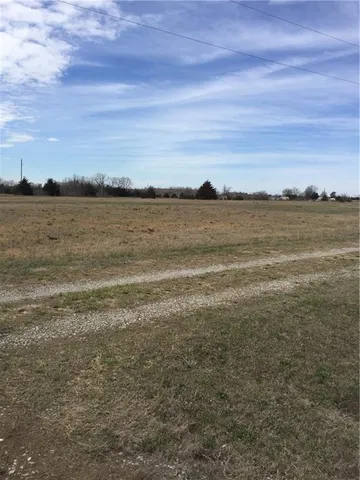 $7,500 | 93 Southwest Skyline Circle, Mound City, KS 66056
