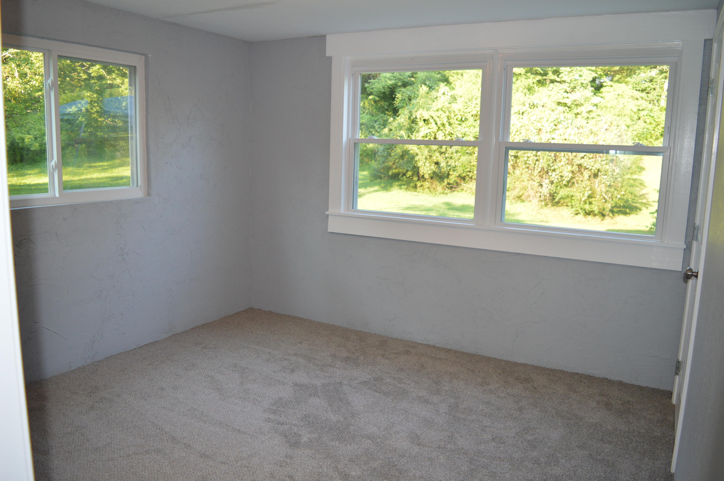 112 Underwood Road Oak Ridge, TN 37830 - Photo 27 of 40 BEDROOM 5 DOWNSTAIRS