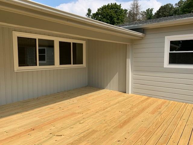 112 Underwood Road Oak Ridge, TN 37830 - Photo 34 of 40 BEAUTIFUL DECK