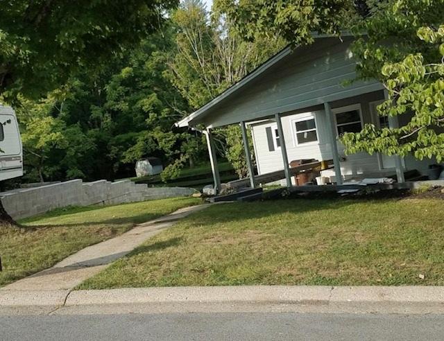 112 Underwood Road Oak Ridge, TN 37830 - Photo 37 of 40 FRONT VIEW ROAD