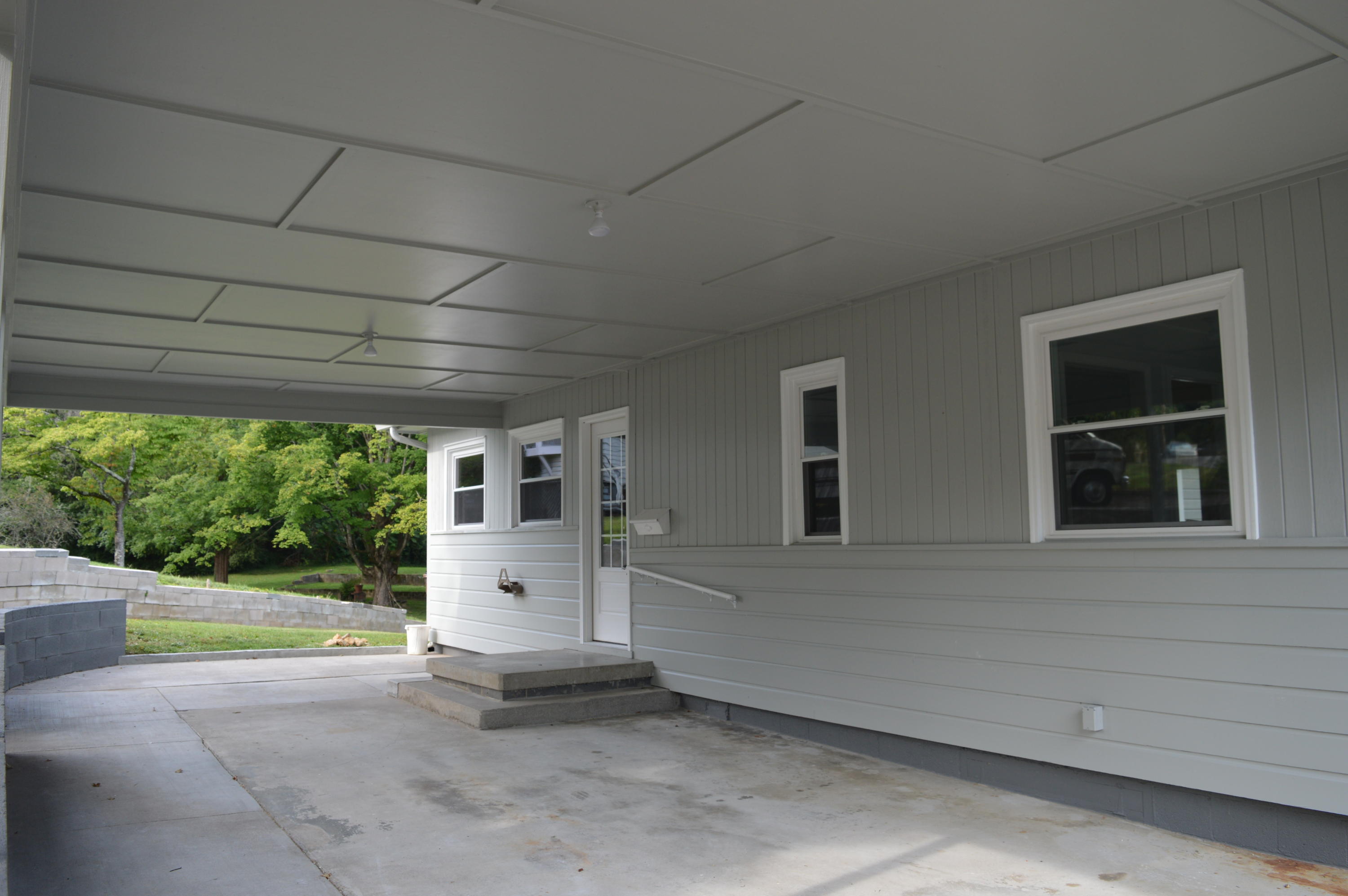 112 Underwood Road Oak Ridge, TN 37830 - Photo 38 of 40 TWO CAR CARPORT