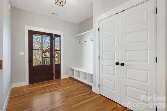 $875,000 | 5 Magnolia Farms Drive, Asheville, NC 28806