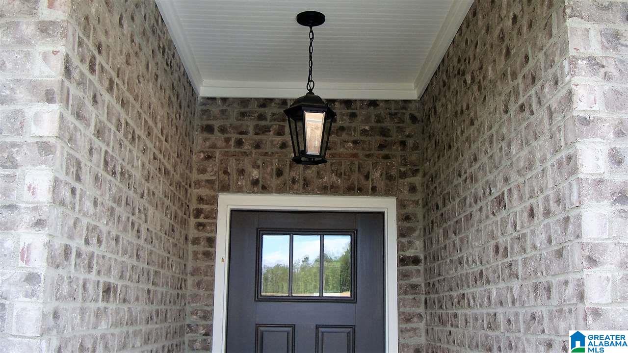 1059 Riviera Drive Calera, AL 35040 - Photo 2 of 39