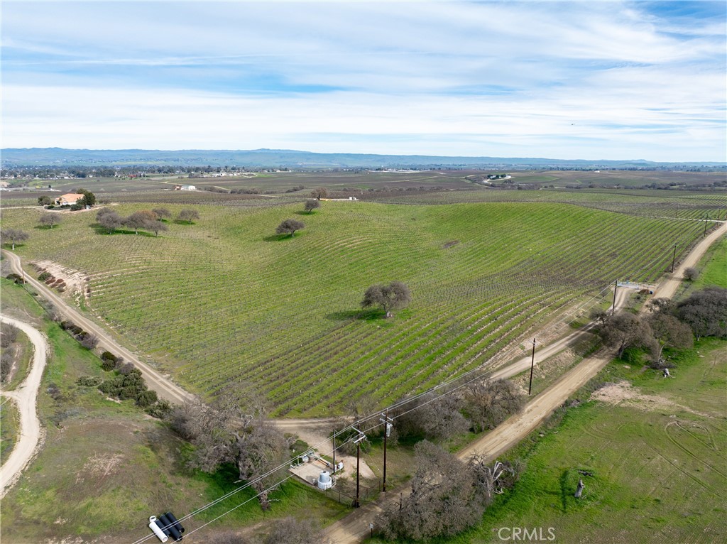 4774 Mill Road Paso Robles, CA 93446 - Photo 29 of 32