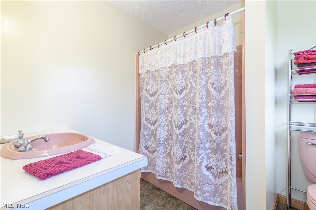 6876 Lafayette Road Medina, OH 44256 - Photo 28 of 35 Gallery Image 28