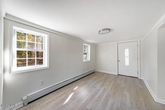 $249,900 | 924 River Road, Schodack, NY 12156