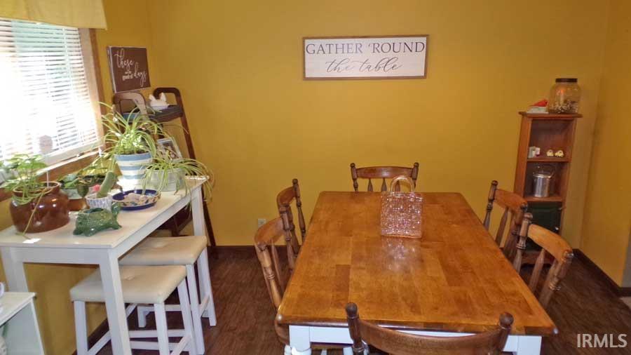 7472 North Pine Bluff Road Bicknell, IN 47512 - Photo 10 of 35 Gallery Image 10