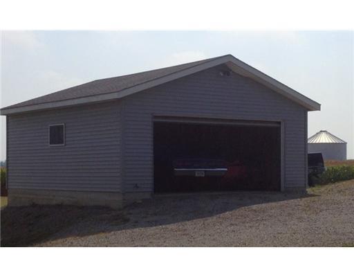 812 East T R 30 West Liberty, OH 43357 - Photo 6 of 21