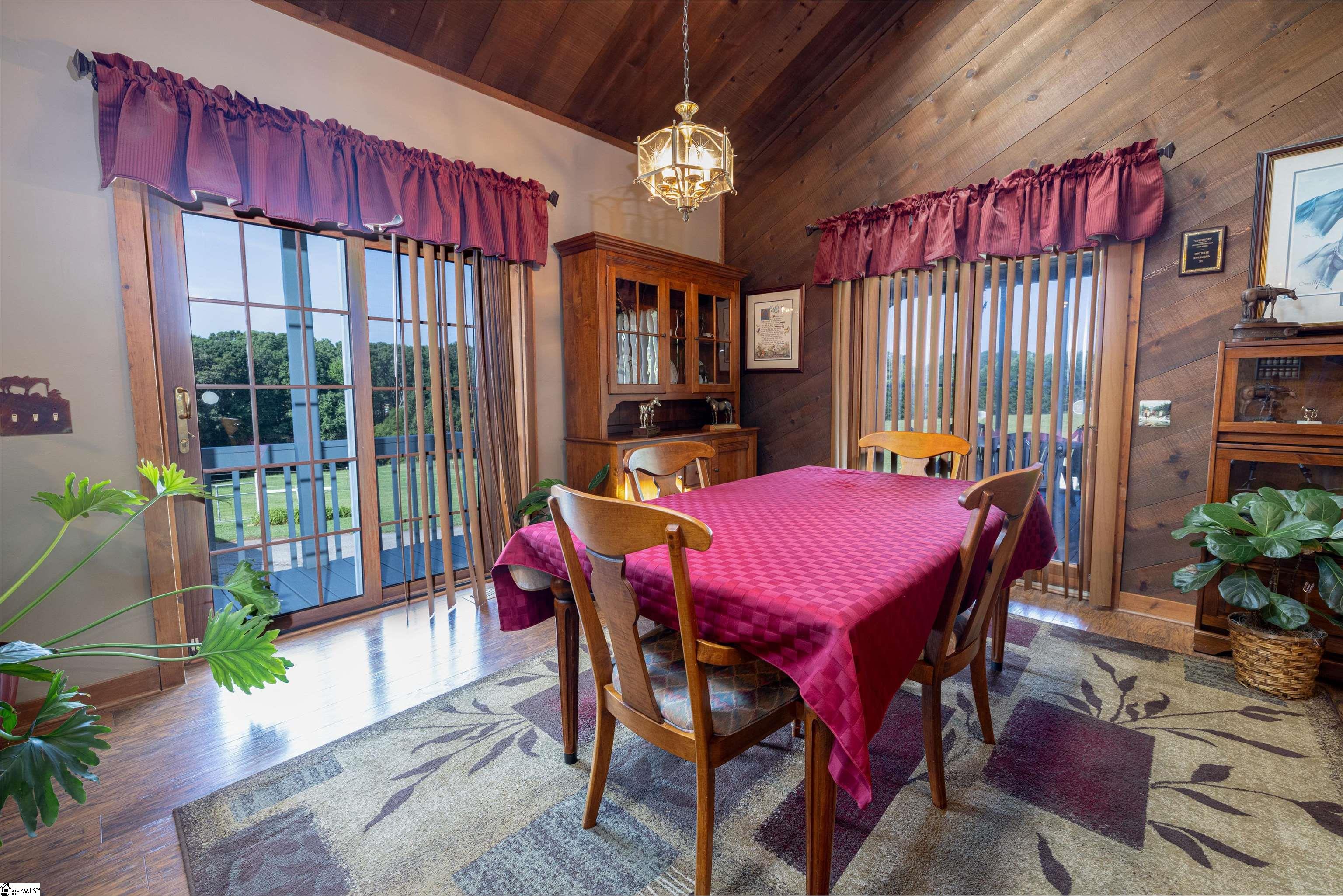260 Winstead Road West Union, SC 29696 - Photo 8 of 36 Gallery Image 8