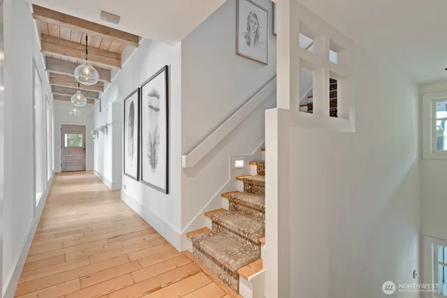 $9,000 | 21819 Southeast 13th Place, Sammamish, WA 98075