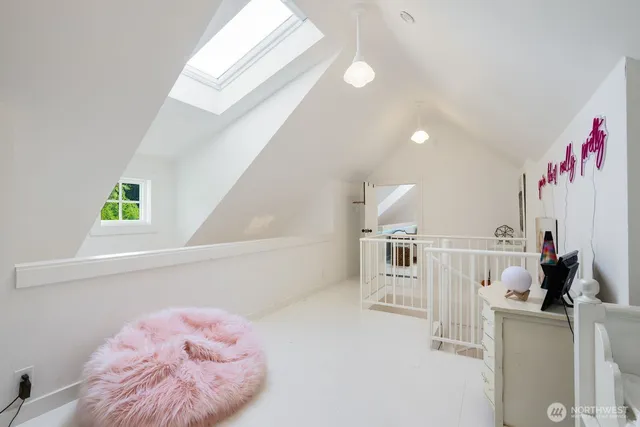 $9,000 | 21819 Southeast 13th Place, Sammamish, WA 98075