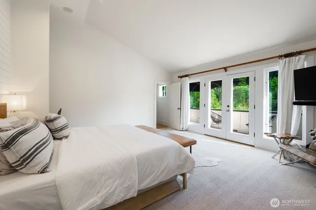 $9,000 | 21819 Southeast 13th Place, Sammamish, WA 98075