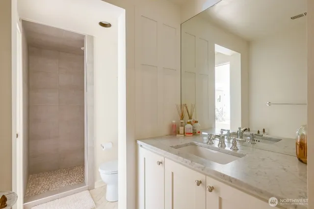 $9,000 | 21819 Southeast 13th Place, Sammamish, WA 98075