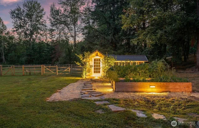 $9,000 | 21819 Southeast 13th Place, Sammamish, WA 98075