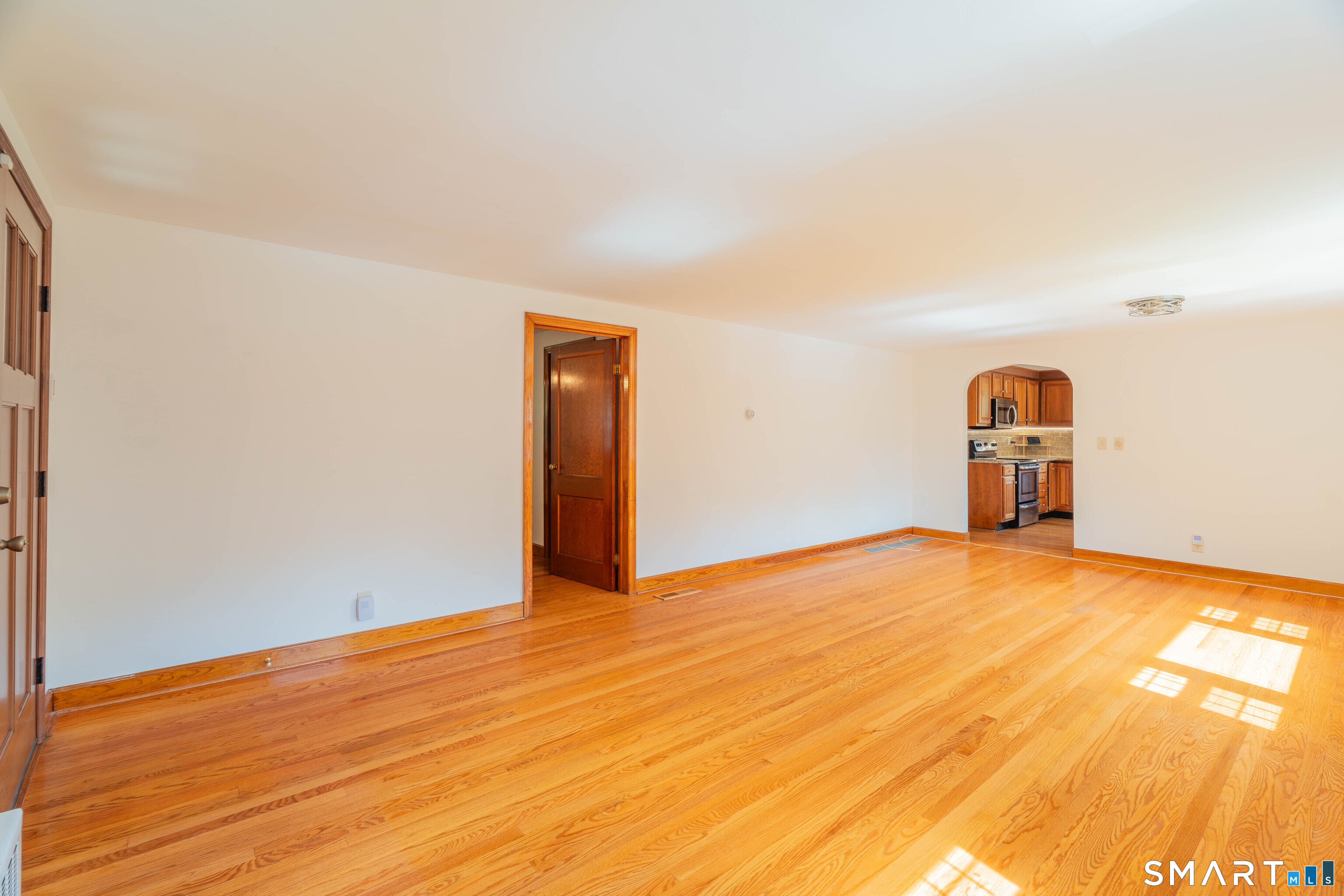 224 Lopus Road Beacon Falls, CT 06403 - Photo 4 of 28 Gallery Image 4
