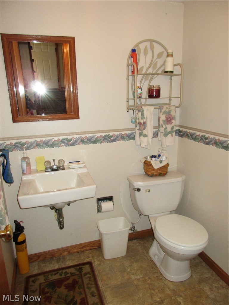 4738 Barnett Ridge Road Fleming, OH 45729 - Photo 27 of 32 Half Bath