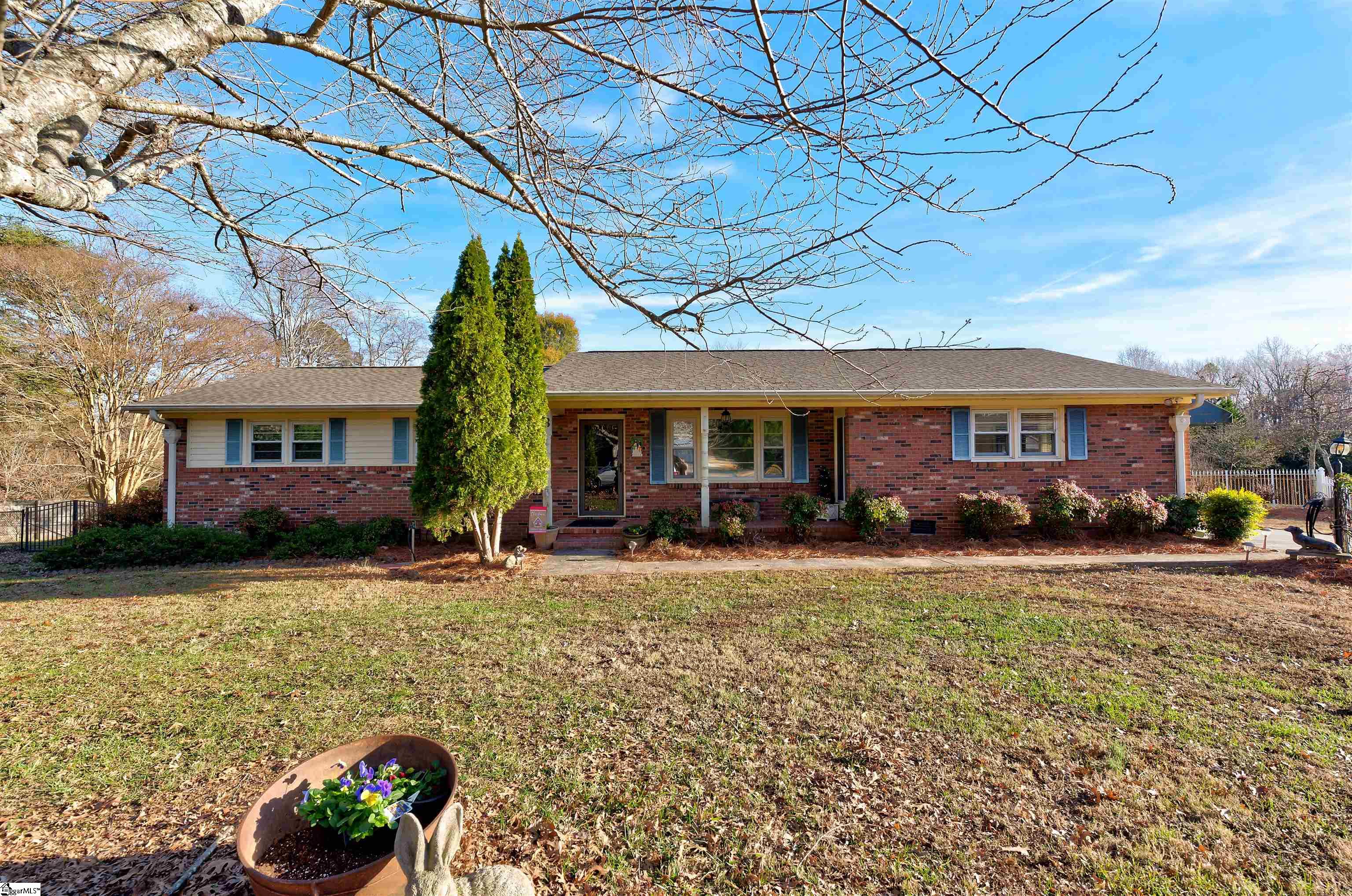8 Arrowhead Road Greenville, SC 29609 - Photo 1 of 22
