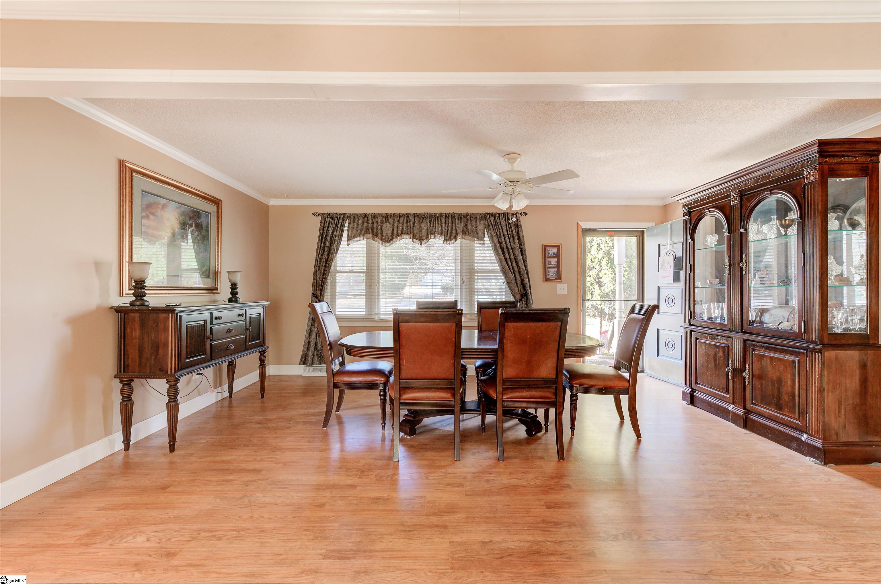8 Arrowhead Road Greenville, SC 29609 - Photo 7 of 22