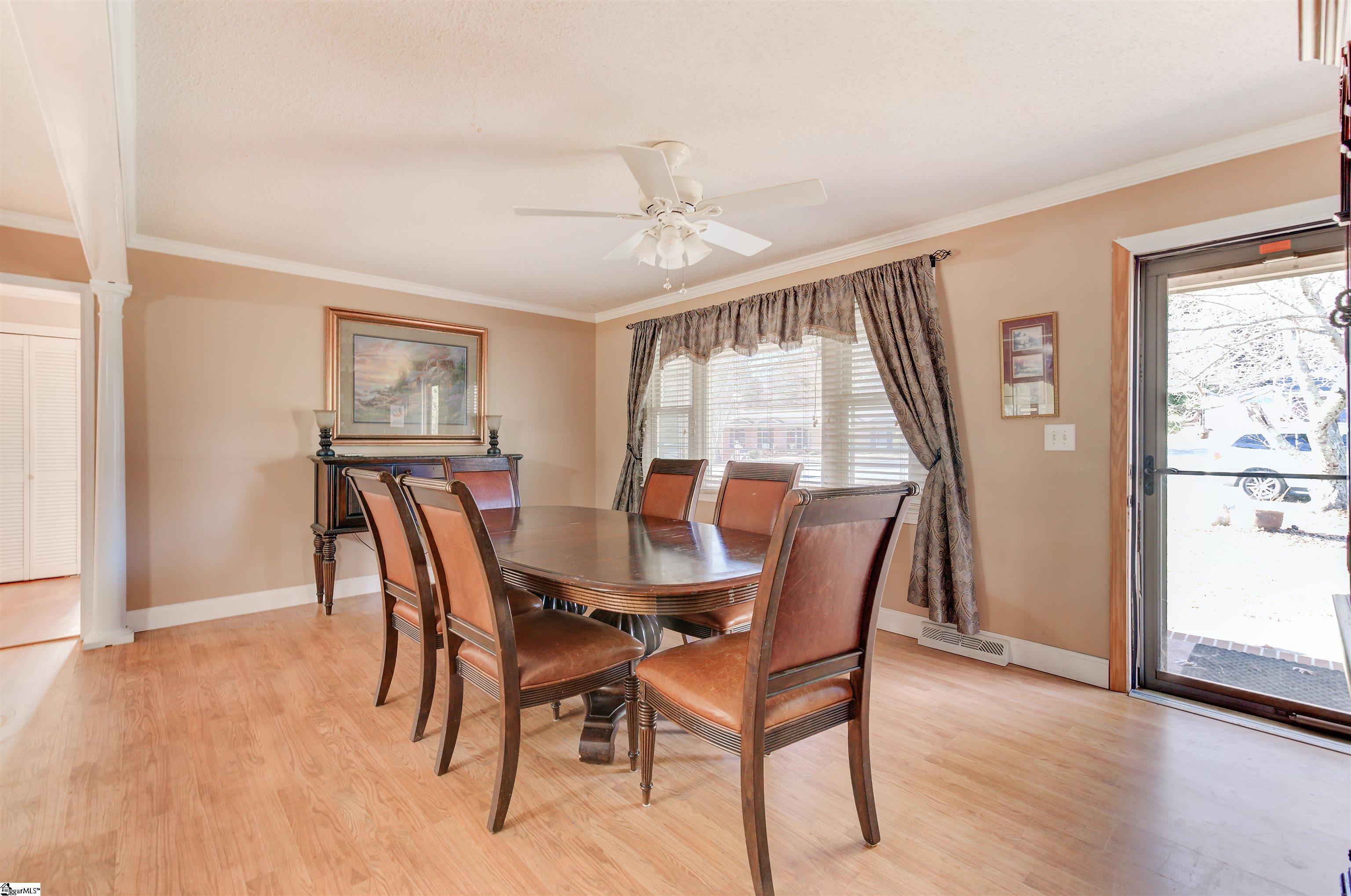 8 Arrowhead Road Greenville, SC 29609 - Photo 8 of 22