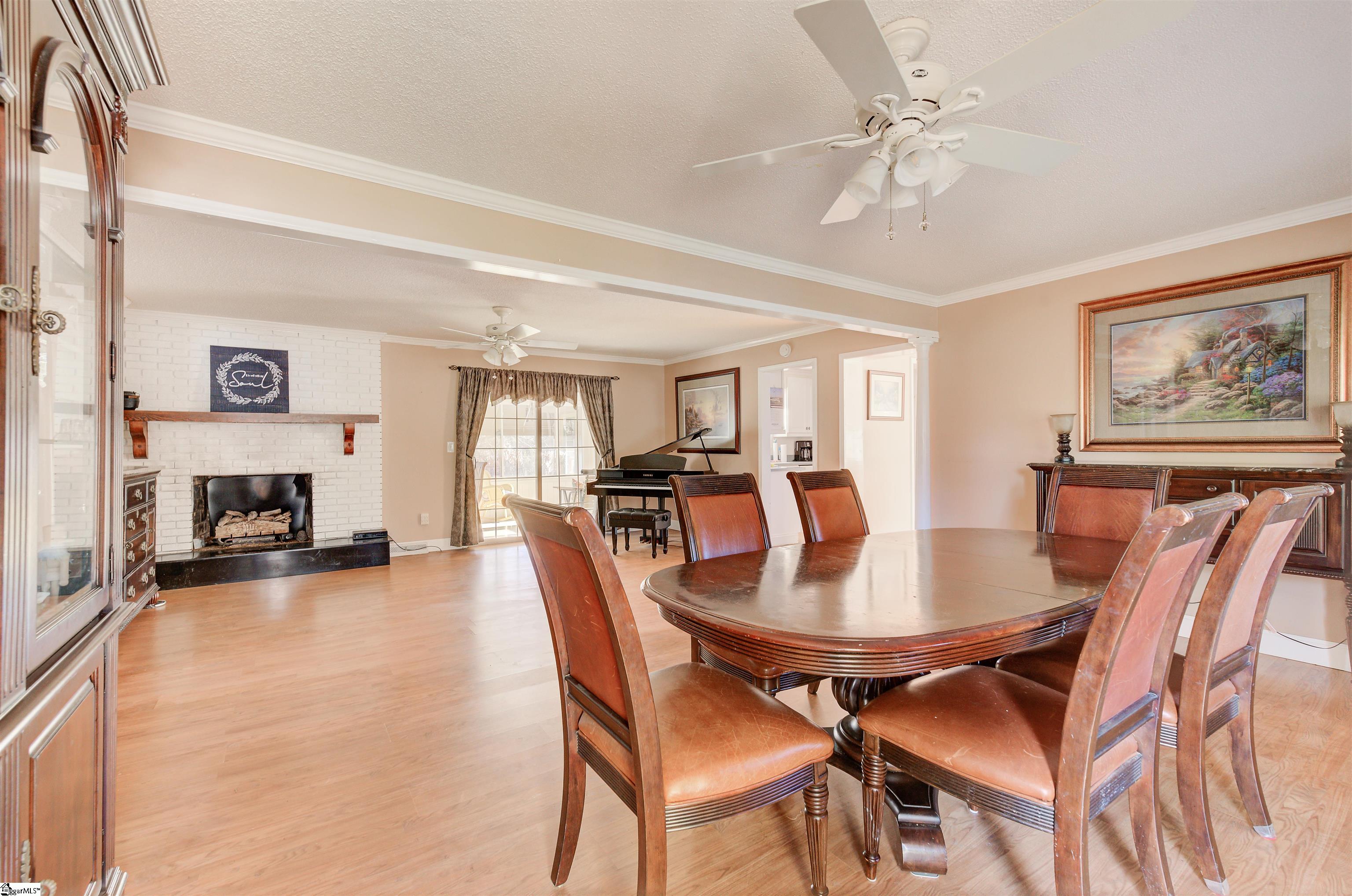 8 Arrowhead Road Greenville, SC 29609 - Photo 9 of 22