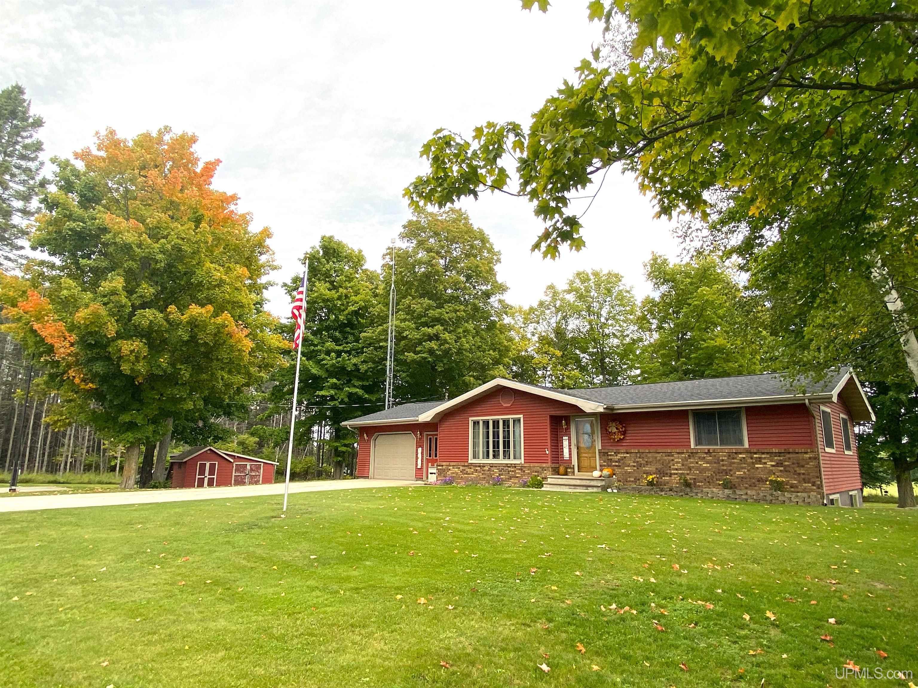 6682 D Road Bark River, MI 49807 - Photo 28 of 46 Gallery Image 28