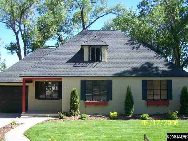 954 University Terrace Reno, NV 89503 - Photo 1 of 2 a front view of a house with garden