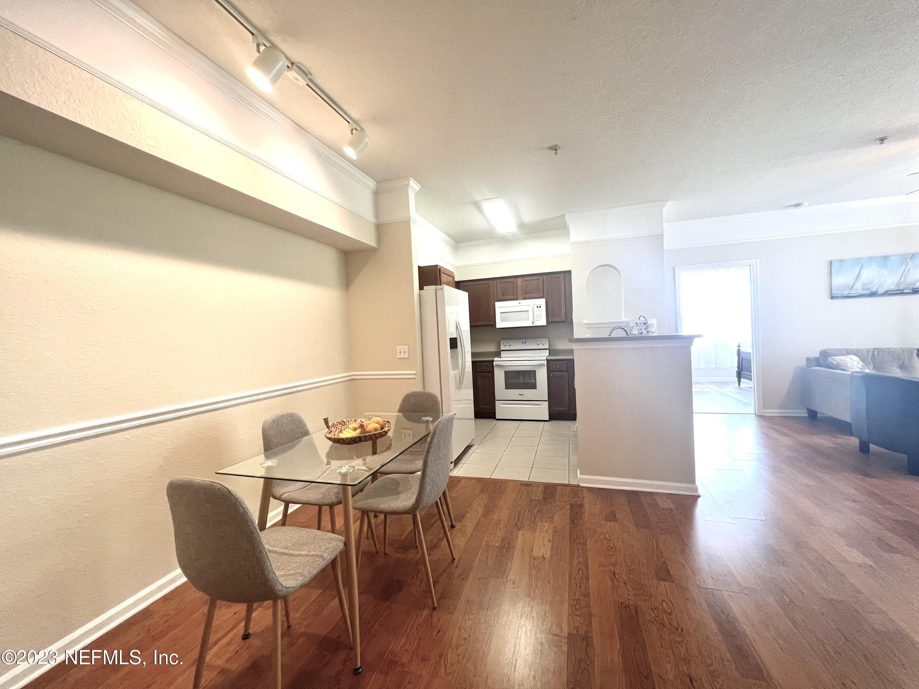 8550 Touchton Road, Unit 1812 Jacksonville, FL 32216 - Photo 6 of 30 Kitchen Space
