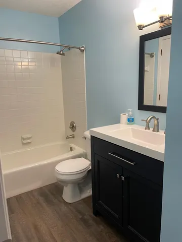 $244,900 | 12232 Oak Leaf Circle, Burnsville, MN 55337