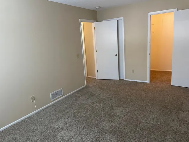 $244,900 | 12232 Oak Leaf Circle, Burnsville, MN 55337