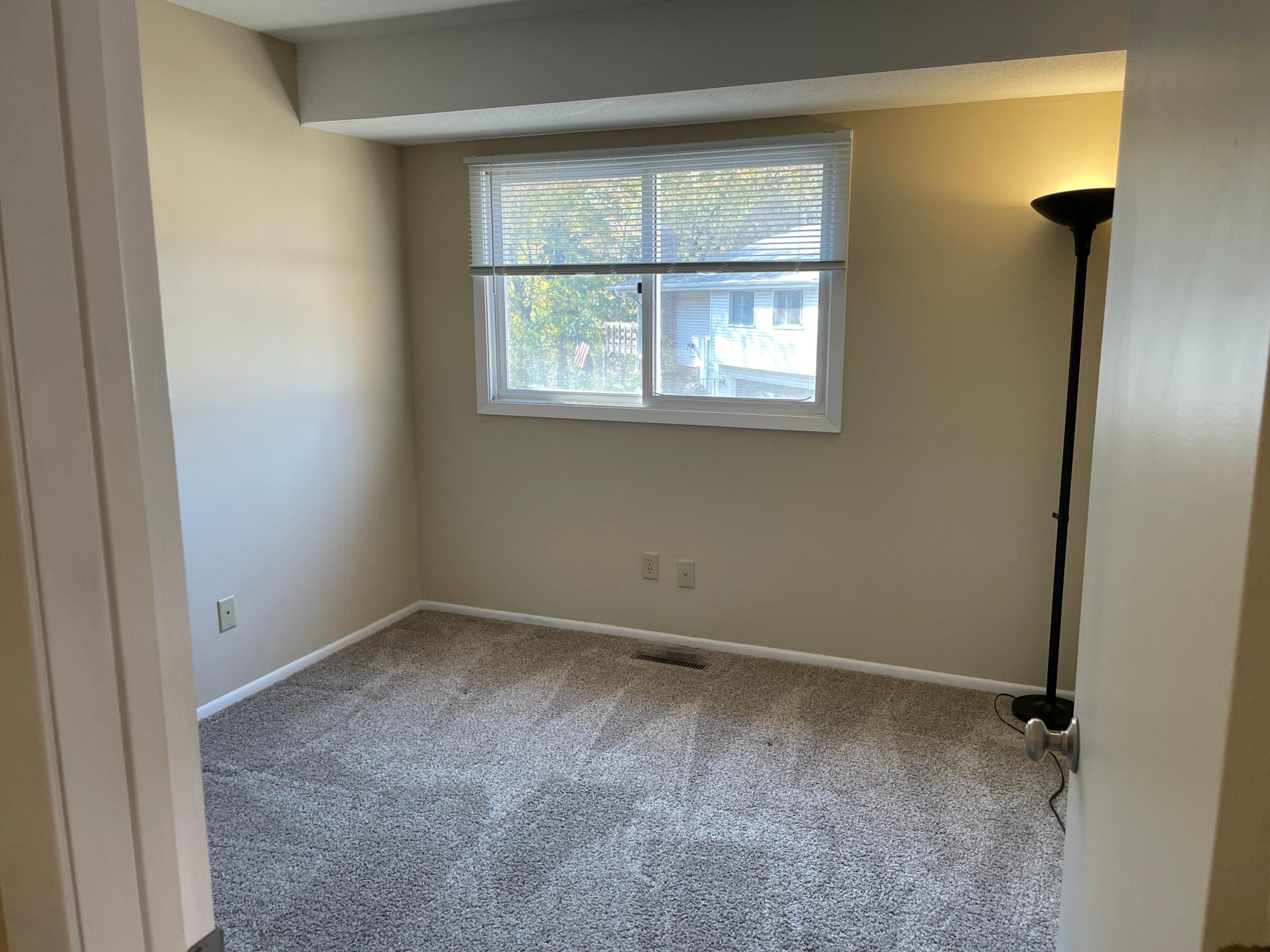 12232 Oak Leaf Circle Burnsville, MN 55337 - Photo 18 of 29