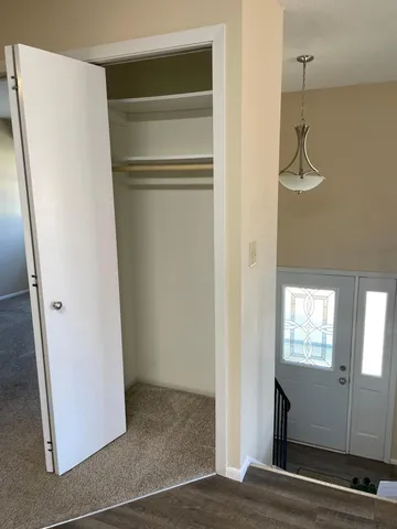 $244,900 | 12232 Oak Leaf Circle, Burnsville, MN 55337