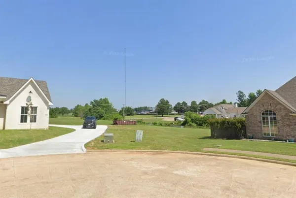 $25,000 | 2865 10th Street Northeast, Paris, TX 75462