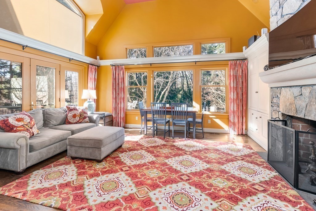 25 Huckleberry Hill Road Lincoln, MA 01773 - Photo 14 of 31