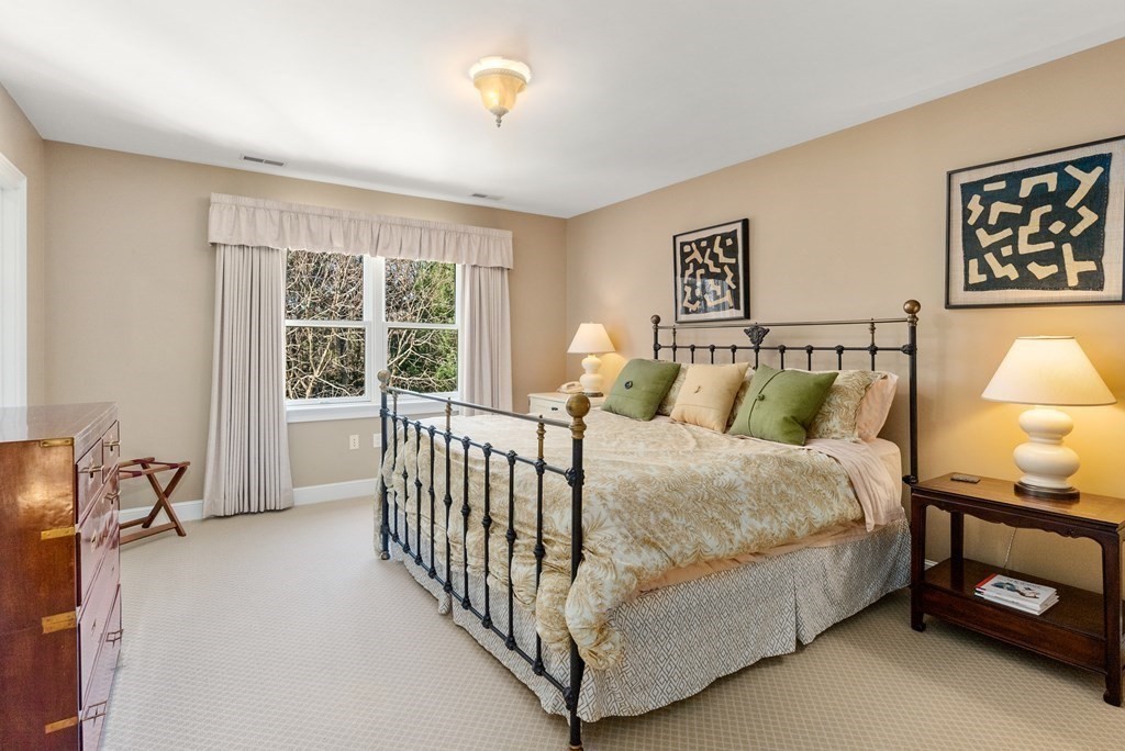 25 Huckleberry Hill Road Lincoln, MA 01773 - Photo 17 of 31