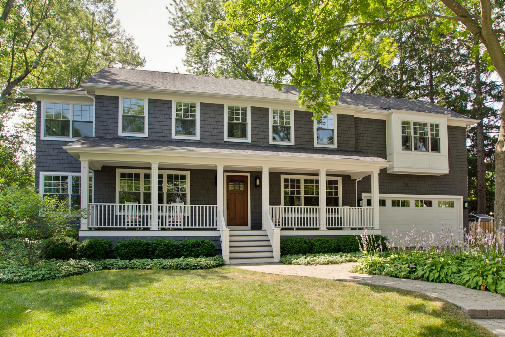 129 Ravine Forest Drive Lake Bluff, IL 60044 - Photo 2 of 38