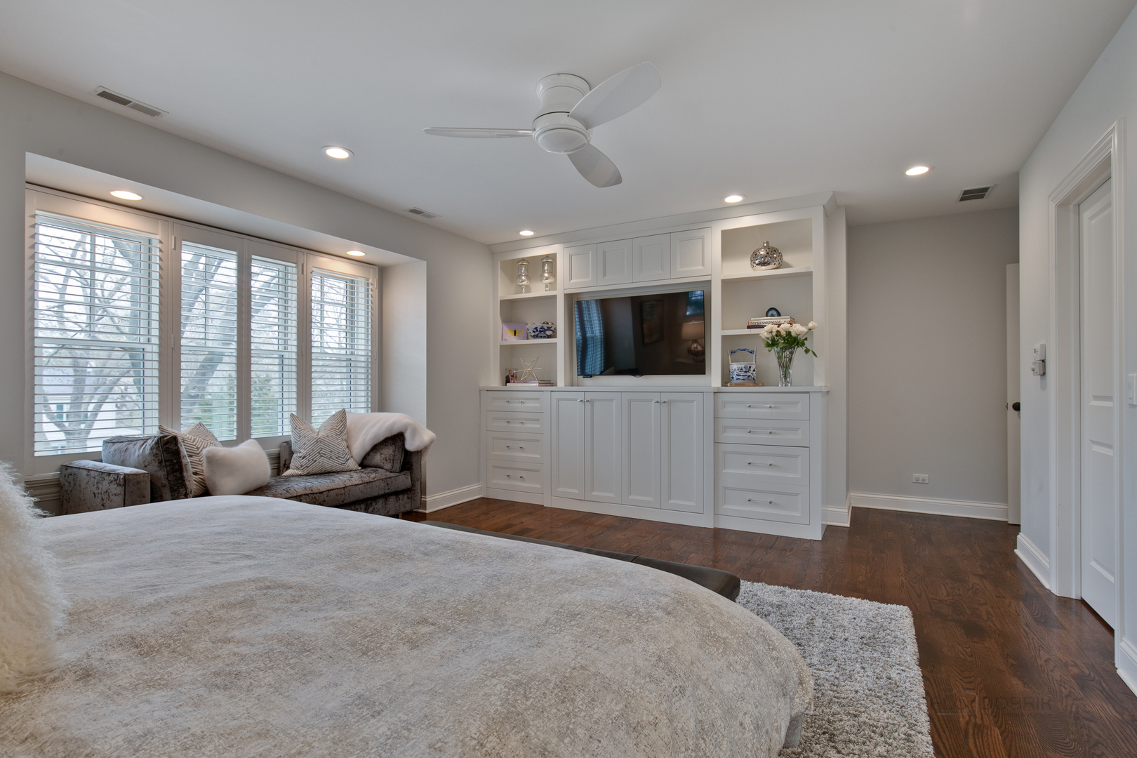 129 Ravine Forest Drive Lake Bluff, IL 60044 - Photo 21 of 38