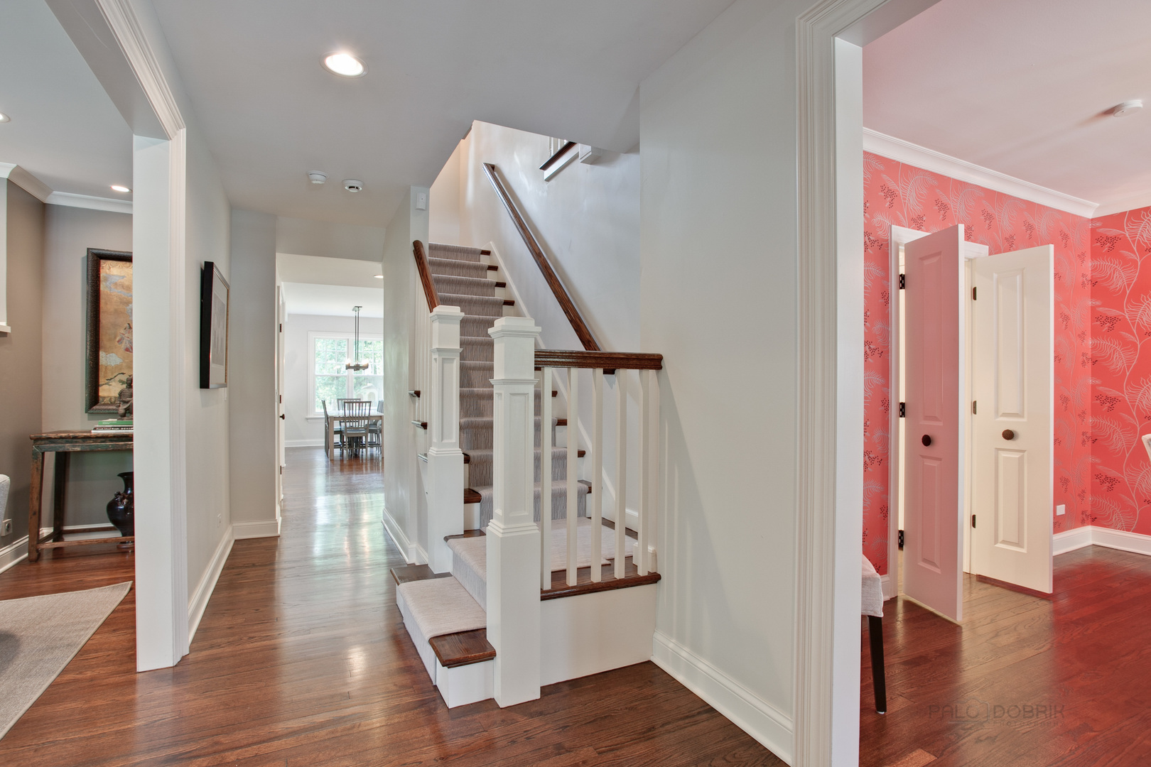 129 Ravine Forest Drive Lake Bluff, IL 60044 - Photo 4 of 38