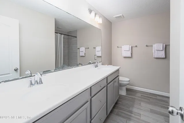 $235,000 | 10307 Benson Lake Drive, Jacksonville, FL 32222