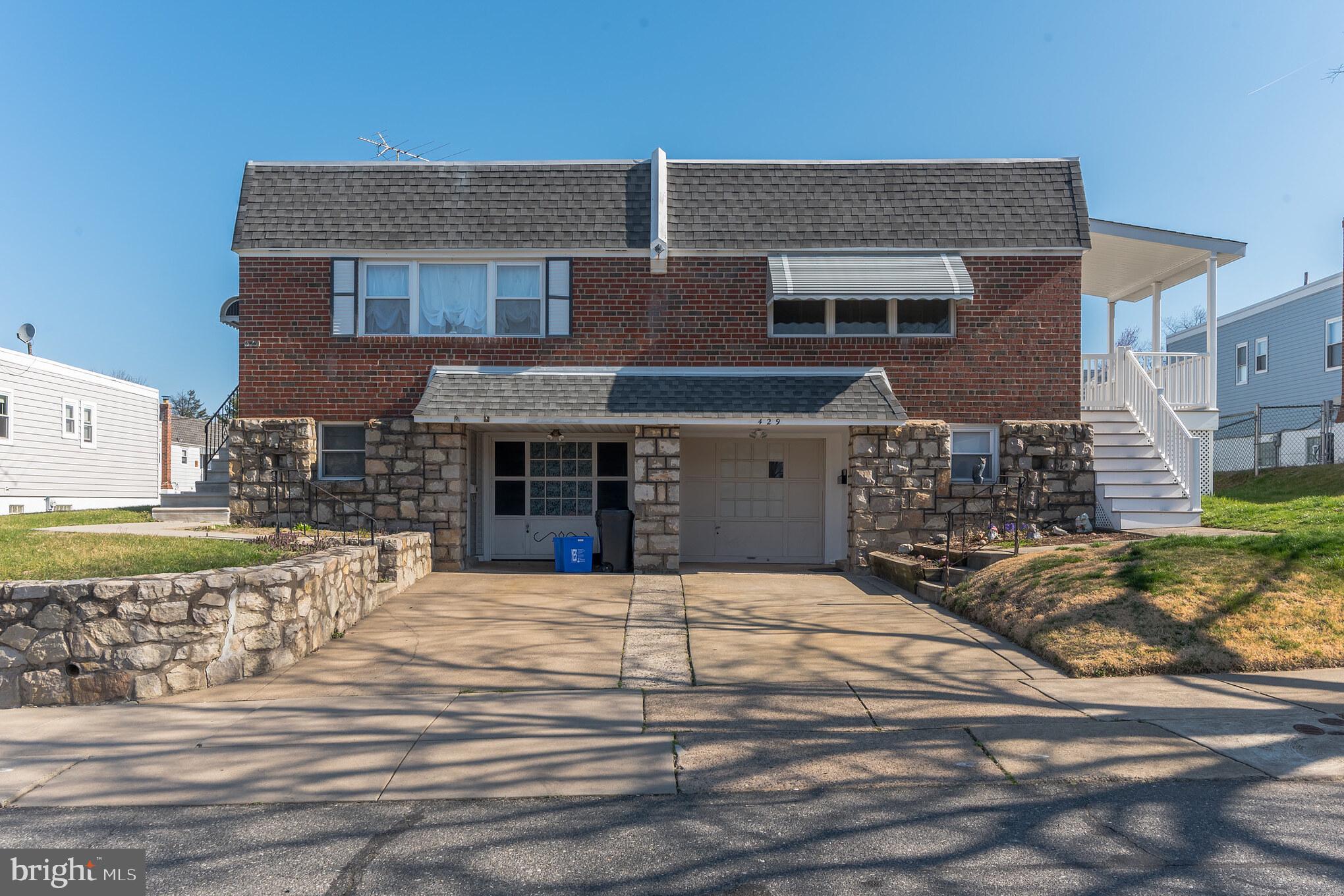 429 Densmore Road Philadelphia, PA 19116 - Photo 2 of 30 Gallery Image 2
