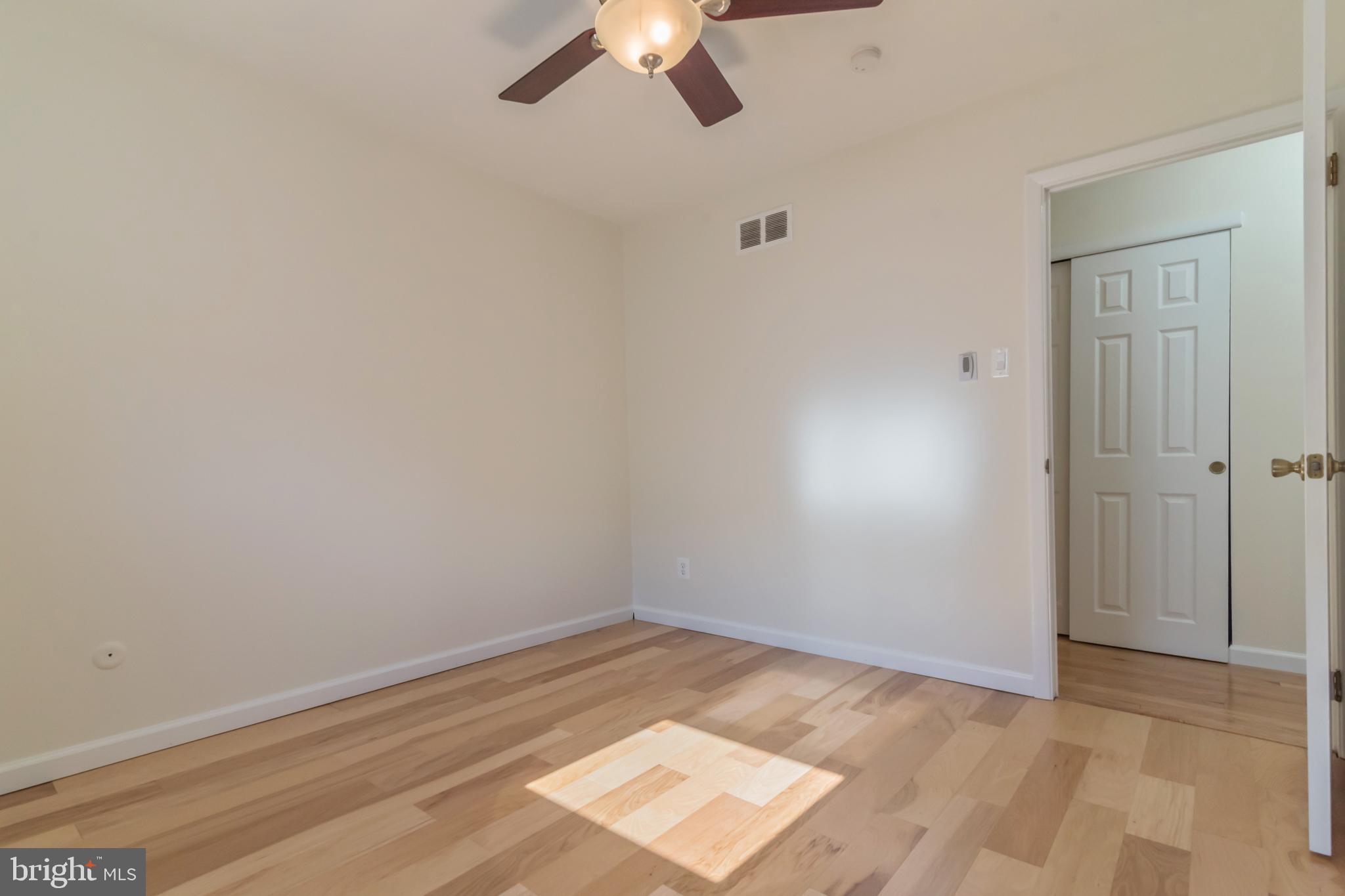 429 Densmore Road Philadelphia, PA 19116 - Photo 15 of 30 Gallery Image 15