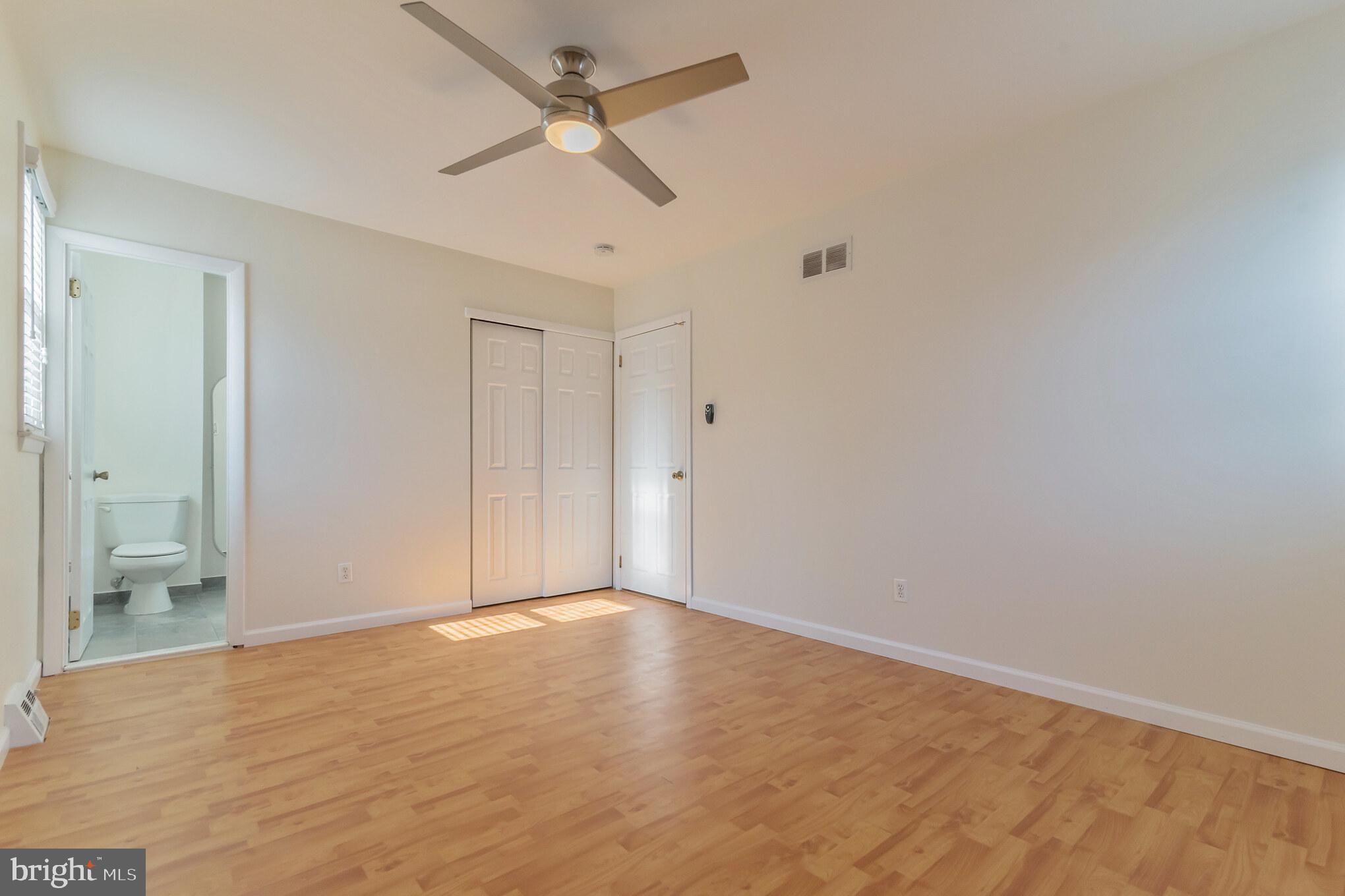 429 Densmore Road Philadelphia, PA 19116 - Photo 17 of 30 Gallery Image 17