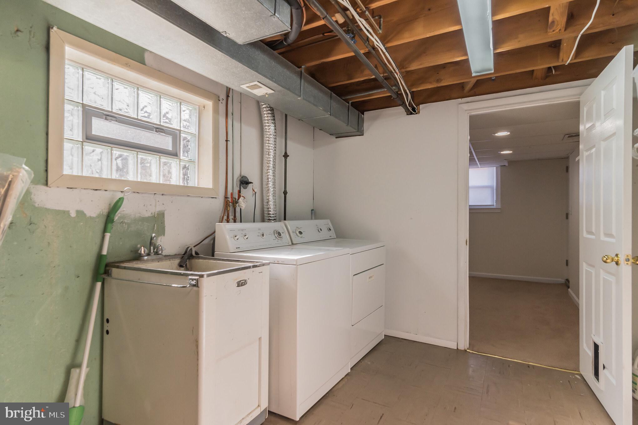 429 Densmore Road Philadelphia, PA 19116 - Photo 25 of 30 Gallery Image 25
