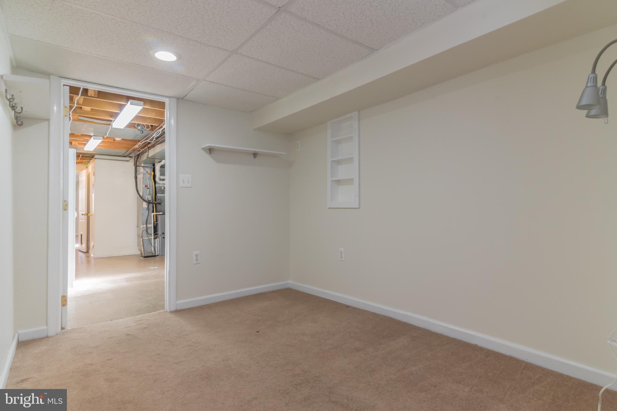 429 Densmore Road Philadelphia, PA 19116 - Photo 27 of 30 Gallery Image 27