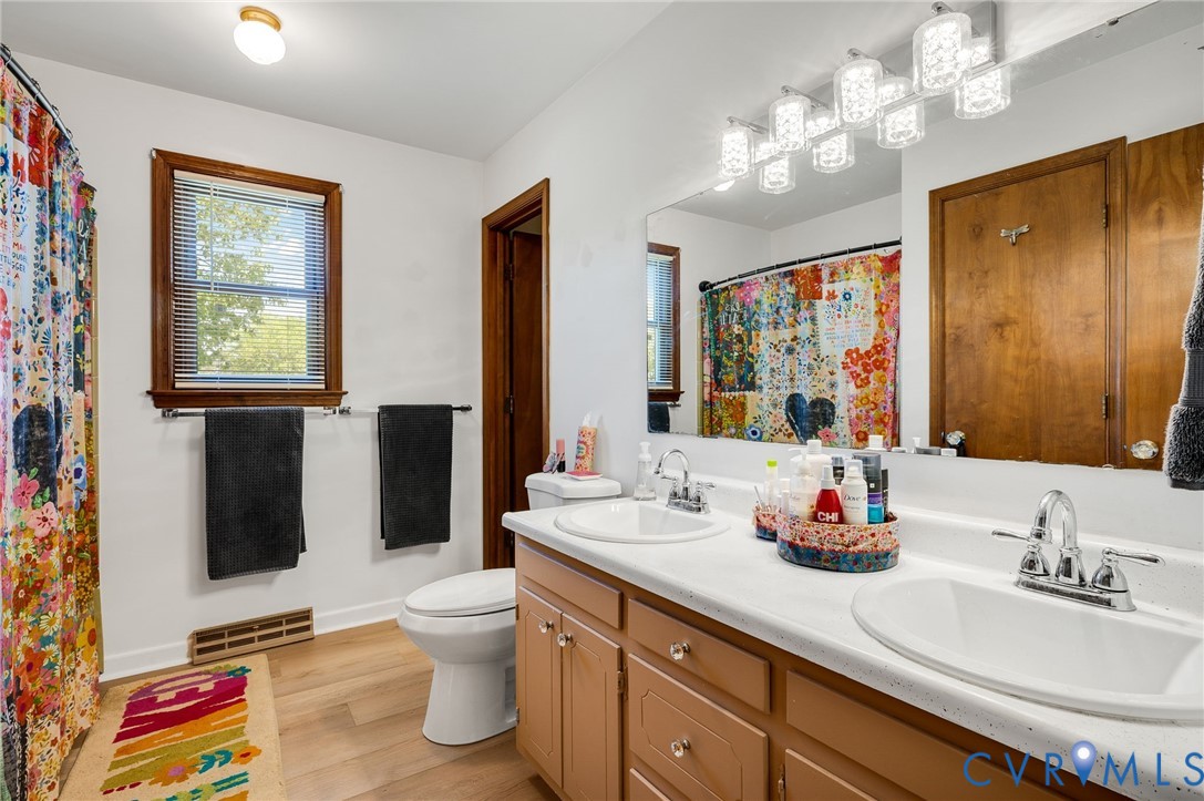 3610 Hemlock Road Chester, VA 23831 - Photo 35 of 37 Gallery Image 35