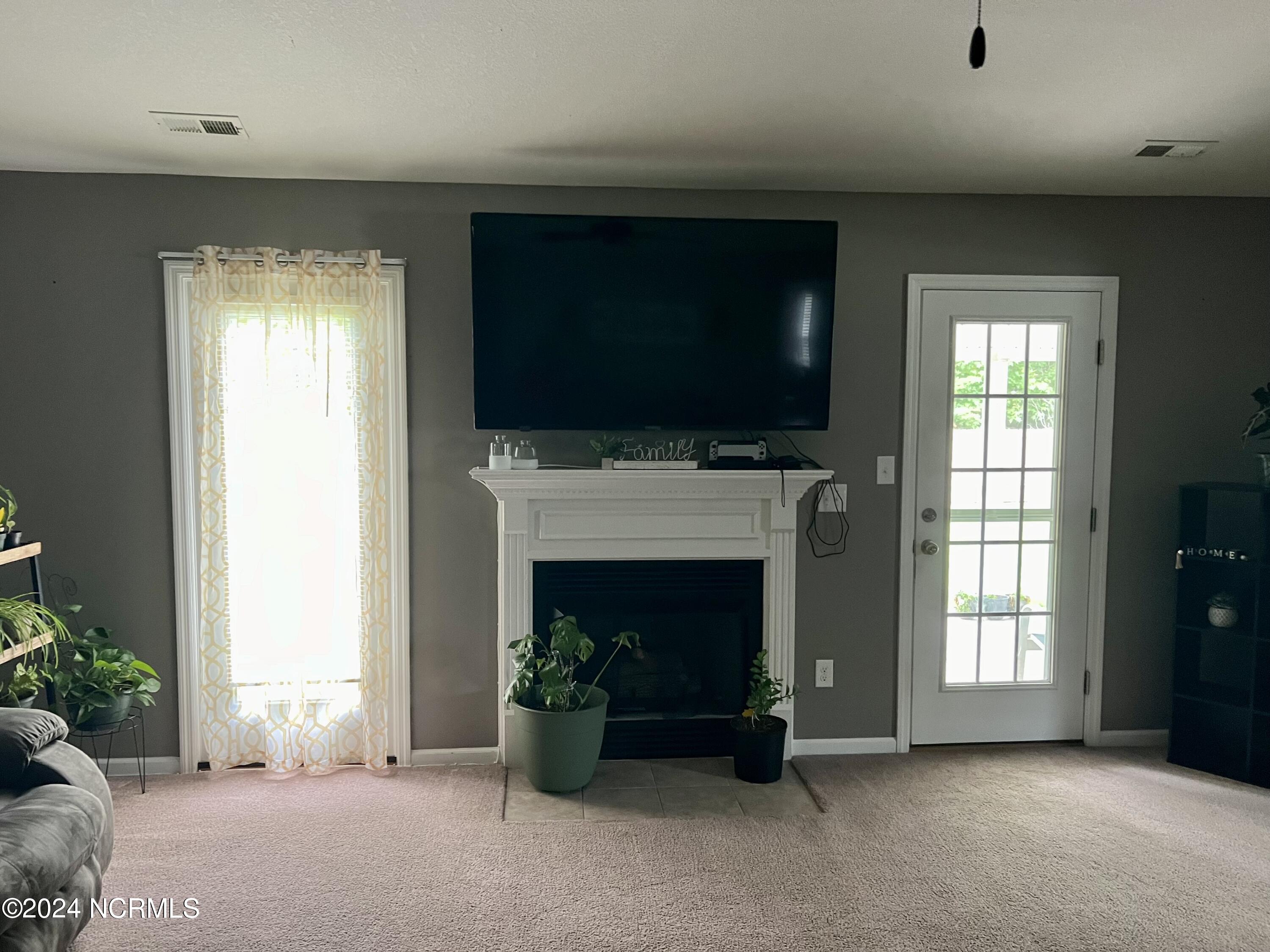 143 Queens Haven Road Hubert, NC 28539 - Photo 5 of 27 IMG_9012