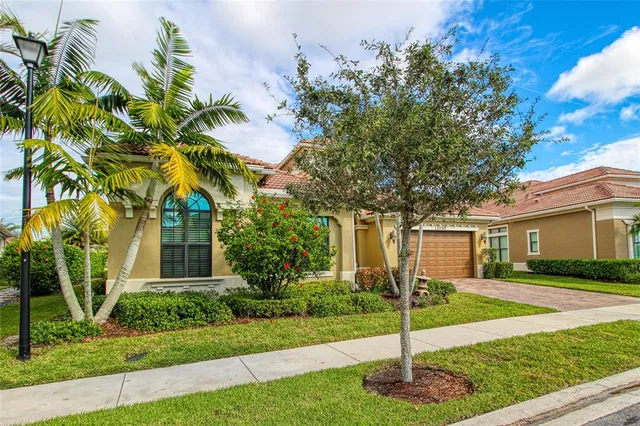 $1,249,000 | 12095 Bastille Circle East, Parkland, FL 33076