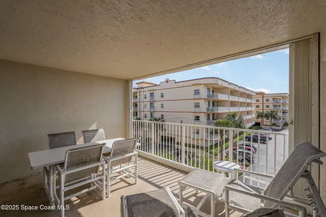 $3,200 | 601 Shorewood Drive, Unit 405, Cape Canaveral, FL 32920