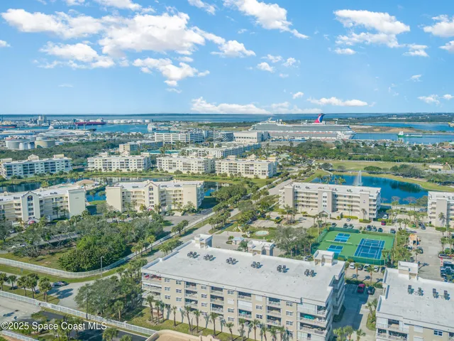 $3,200 | 601 Shorewood Drive, Unit 405, Cape Canaveral, FL 32920