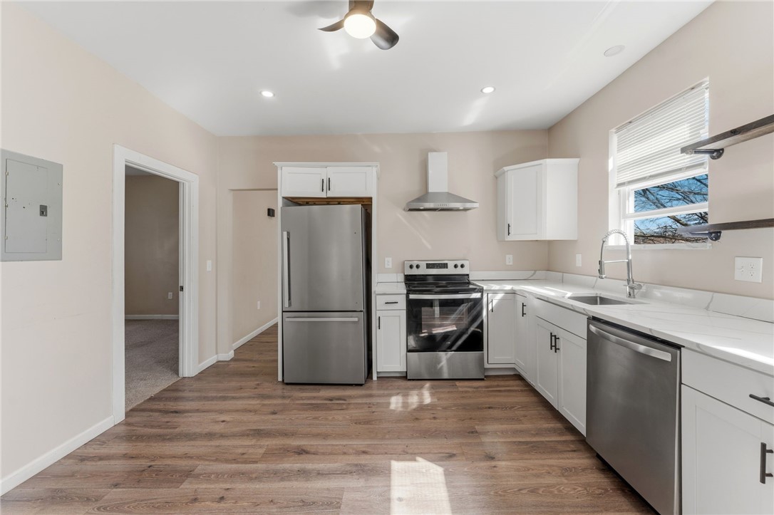 6 Stockwell Street Providence, RI 02909 - Photo 1 of 26